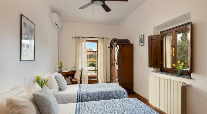 Photo of The Dream Light