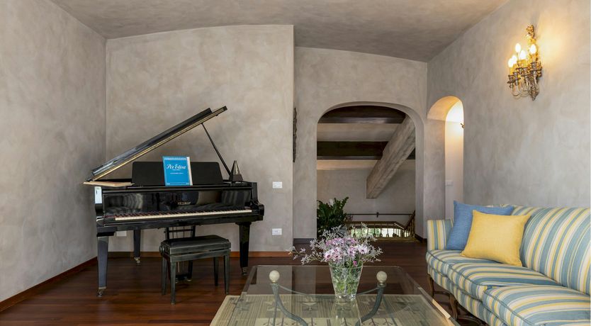 Photo of Sing of Spring