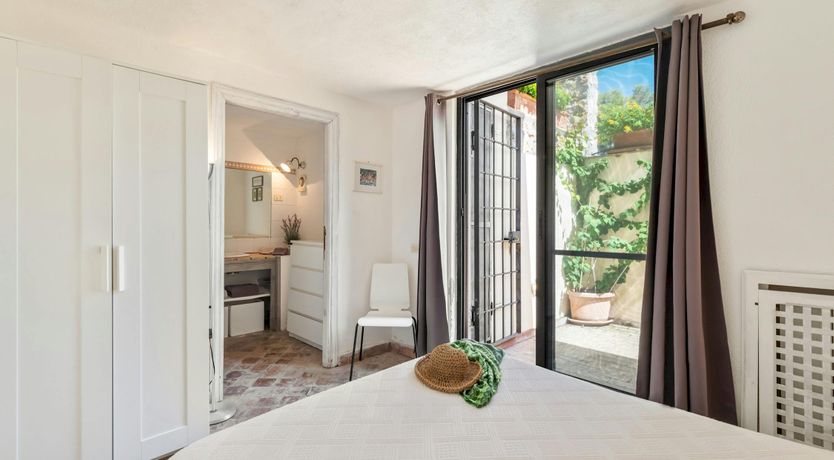 Photo of Pink Terracotta