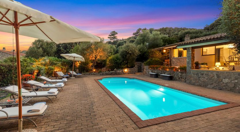 Photo of Pink Terracotta