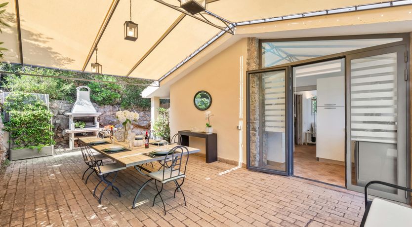 Photo of Pink Terracotta