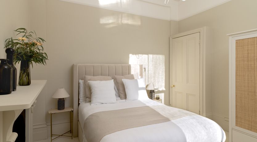 Photo of Westbourne Pearl
