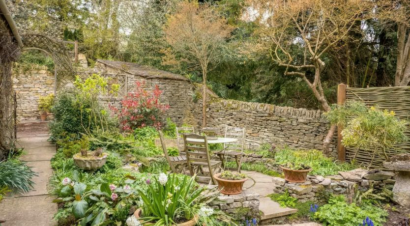 Photo of Blockley Silk