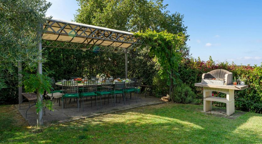 Photo of Chestnut & Stone