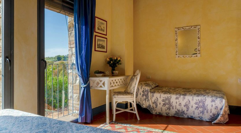 Photo of Chestnut & Stone