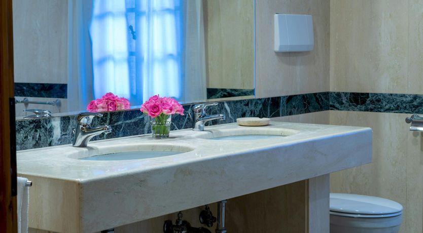 Photo of Chestnut & Stone