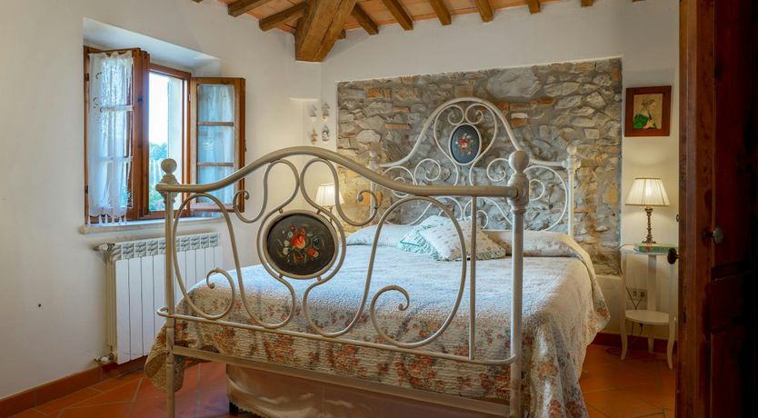 Photo of Chestnut & Stone