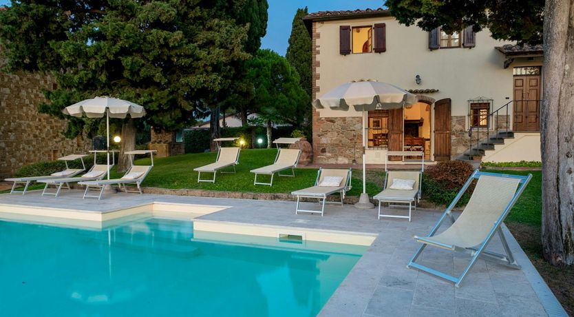 Photo of Chestnut & Stone