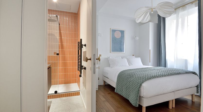 Photo of Parisian Silhouette