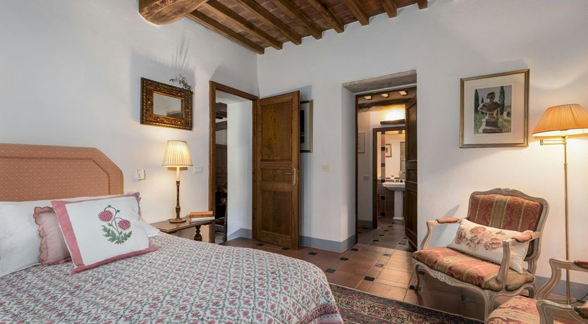 Photo of Tuscan Flower