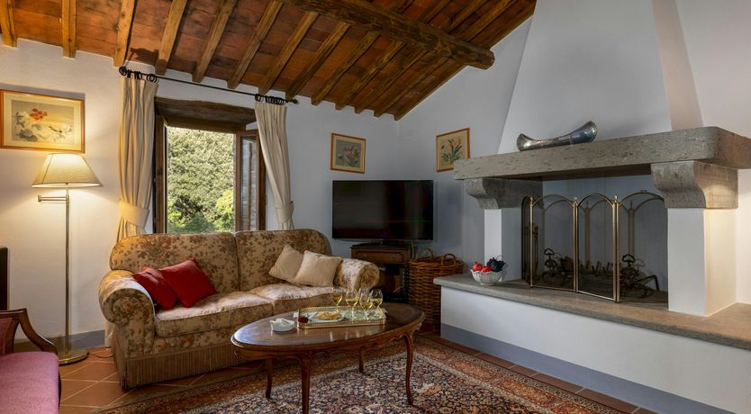 Photo of Tuscan Flower