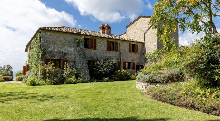 Photo of Tuscan Flower