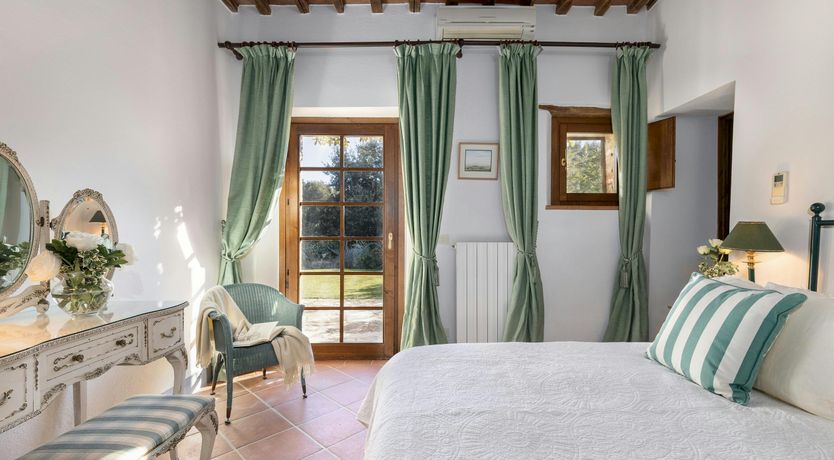 Photo of Tuscan Flower