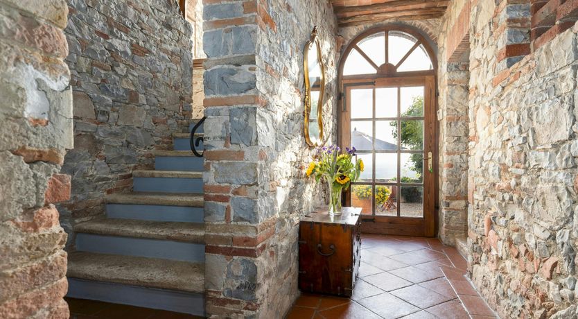 Photo of Tuscan Flower