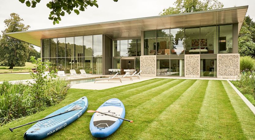 Photo of English Splendour