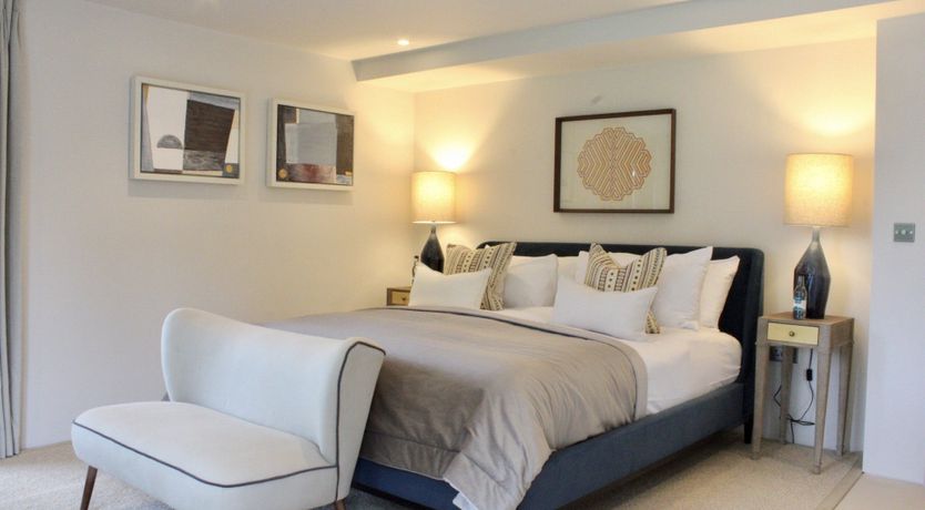 Photo of English Splendour