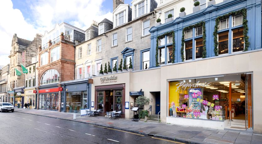 Photo of Vesper Violet