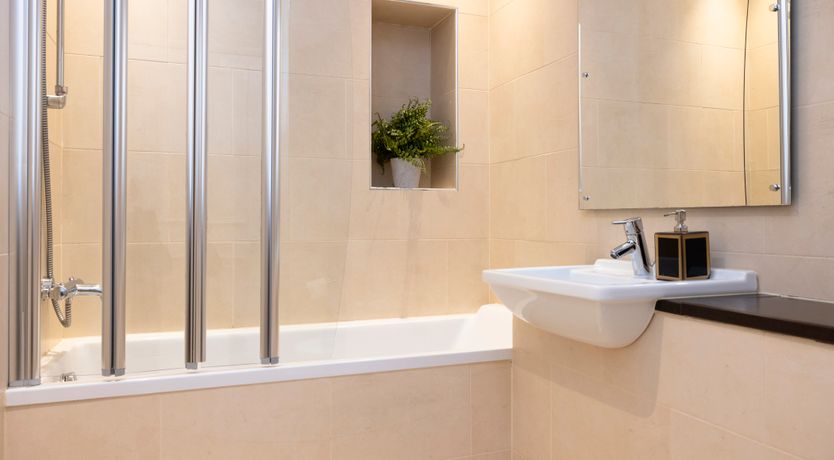 Photo of Vesper Violet