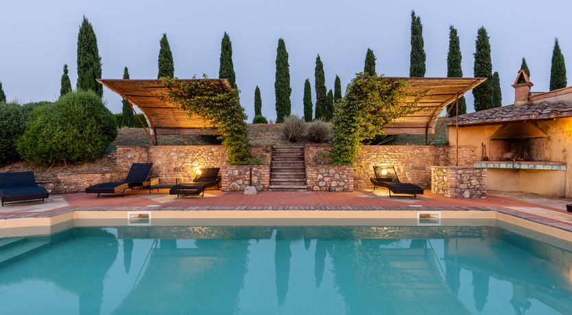 Photo of Pisan Stone