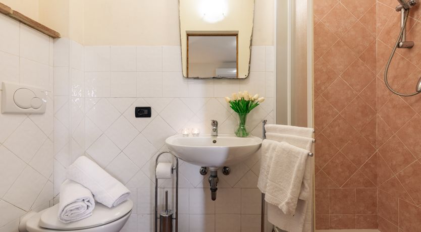 Photo of Pisan Stone