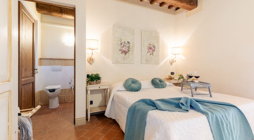 Photo of Pisan Stone