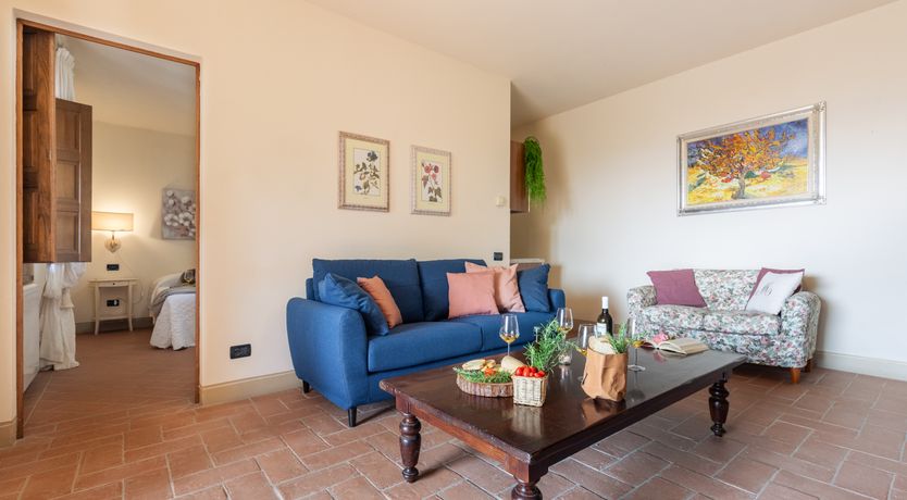 Photo of Pisan Stone