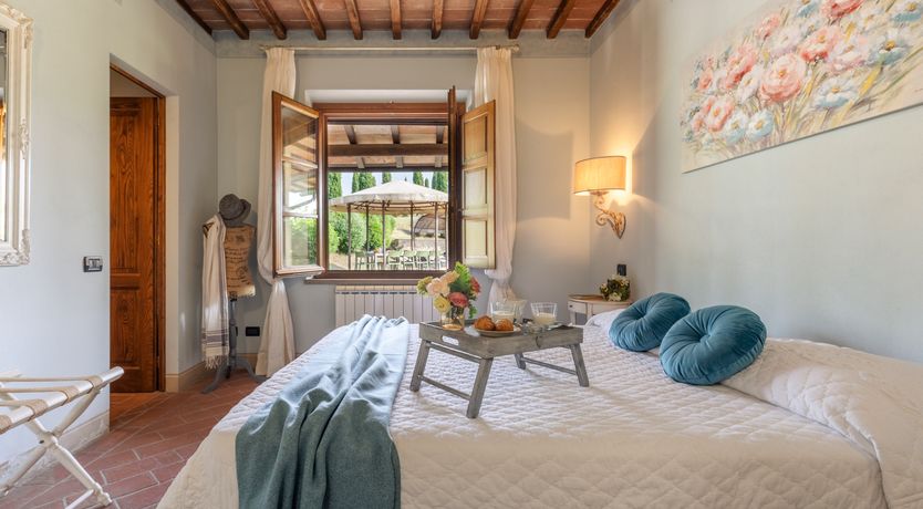 Photo of Pisan Stone