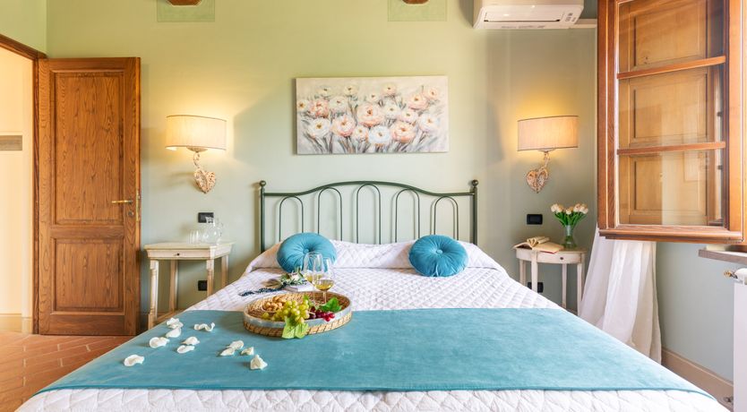 Photo of Pisan Stone