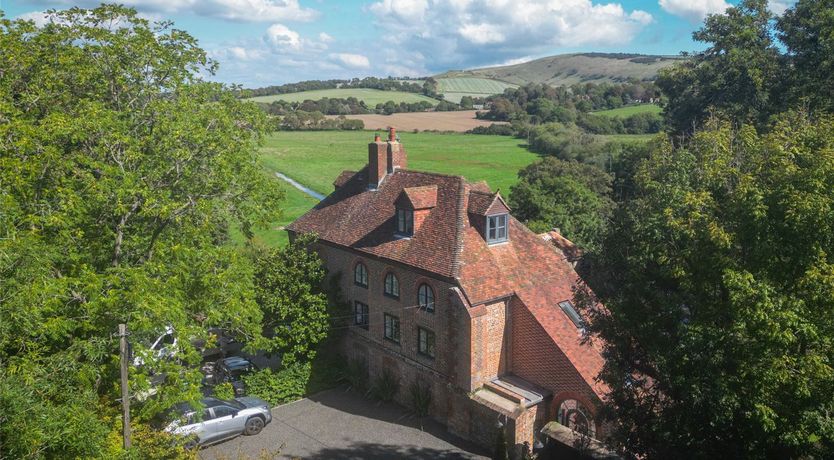 Photo of South Downs Hideaway