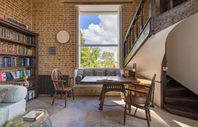 Photo of south-downs-hideaway