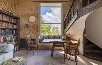 South Downs Hideaway Holiday Home