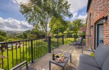 South Downs Hideaway Holiday Home