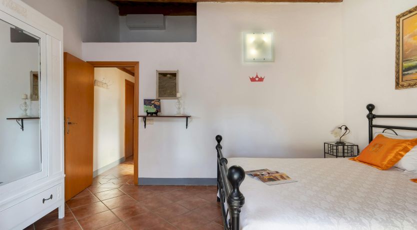 Photo of Rosemary & Oak