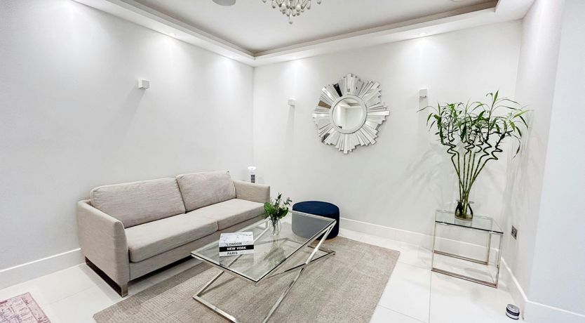 Photo of Bayswater Belle