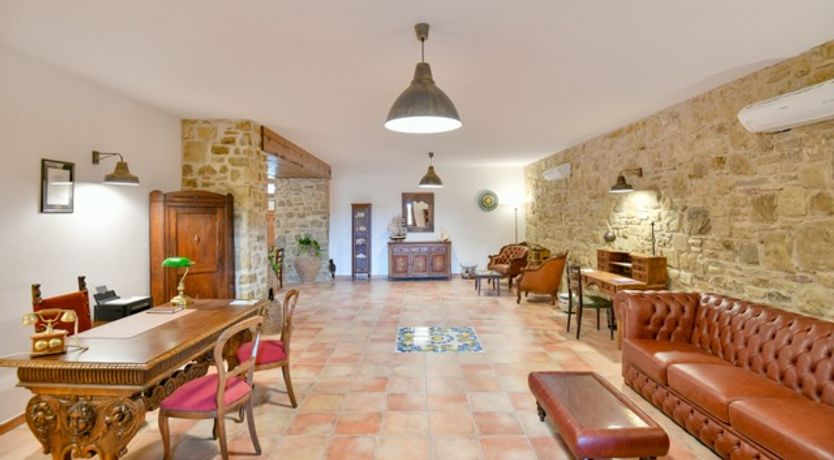 Photo of Italian Grace