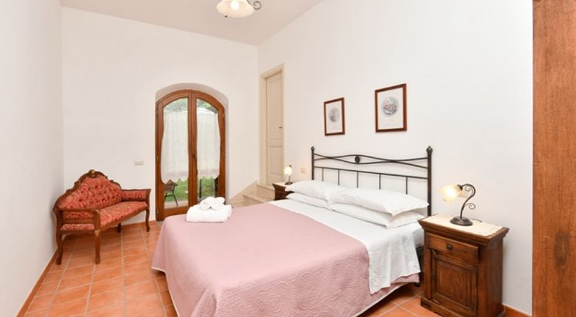 Photo of Italian Grace