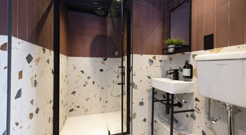 Photo of Contemporary Castle Street