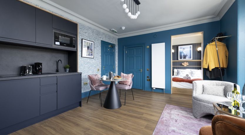 Photo of Contemporary Castle Street