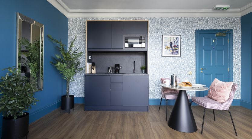 Photo of Contemporary Castle Street