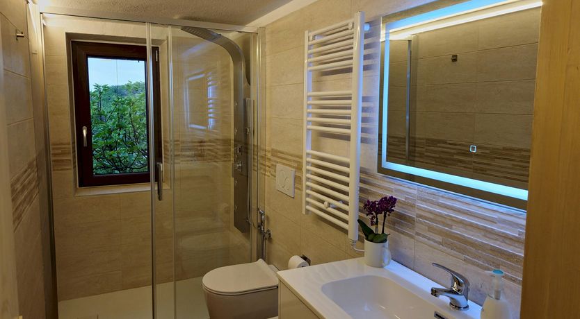 Photo of Elsa's Outlook