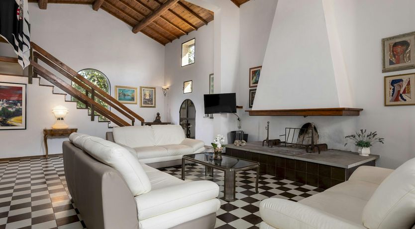 Photo of Elsa's Outlook