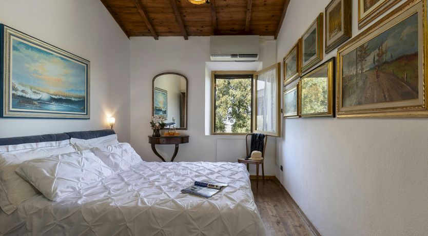 Photo of Elsa's Outlook