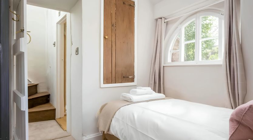 Photo of Honey & Oak