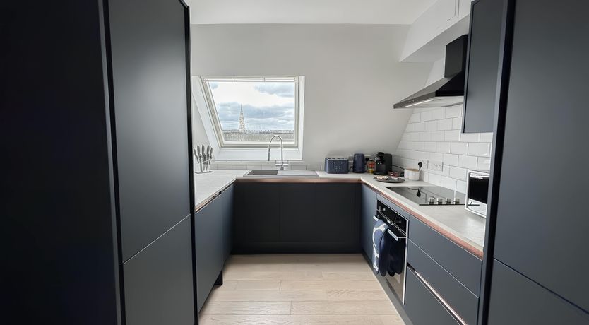 Photo of London Style