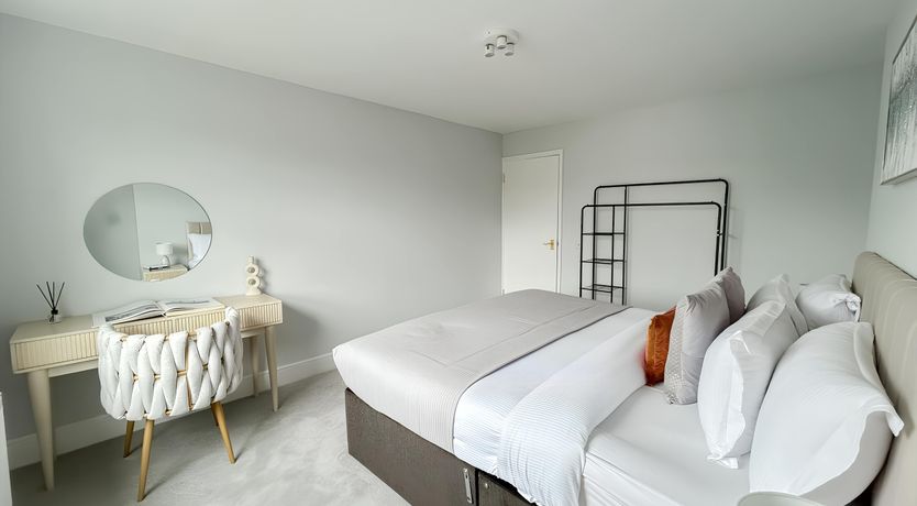 Photo of London Style