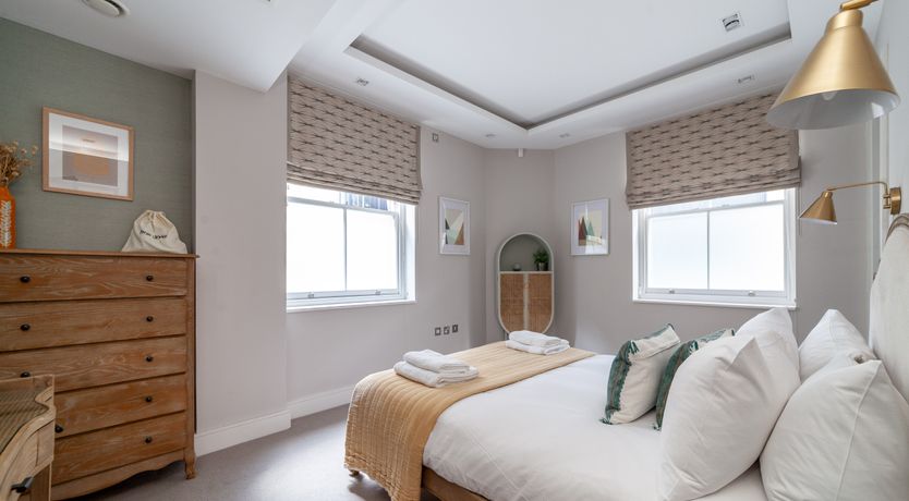 Photo of Bankside Paradise