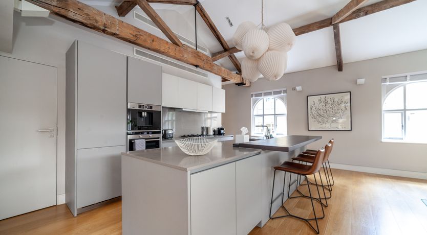 Photo of Bankside Paradise