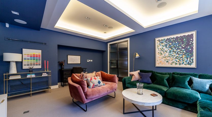 Photo of Bankside Paradise