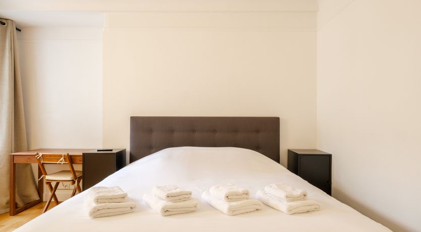 Photo of Lights of the Eiffel Tower