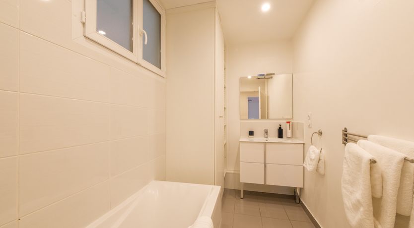 Photo of Lights of the Eiffel Tower